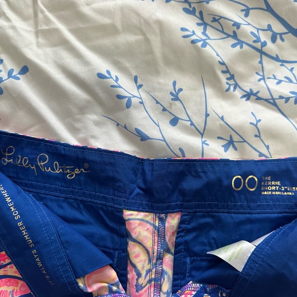 Size 00 Lilly Pulitzer “The Kerrie” shorts with 3in inseam - Picture 5 of 7